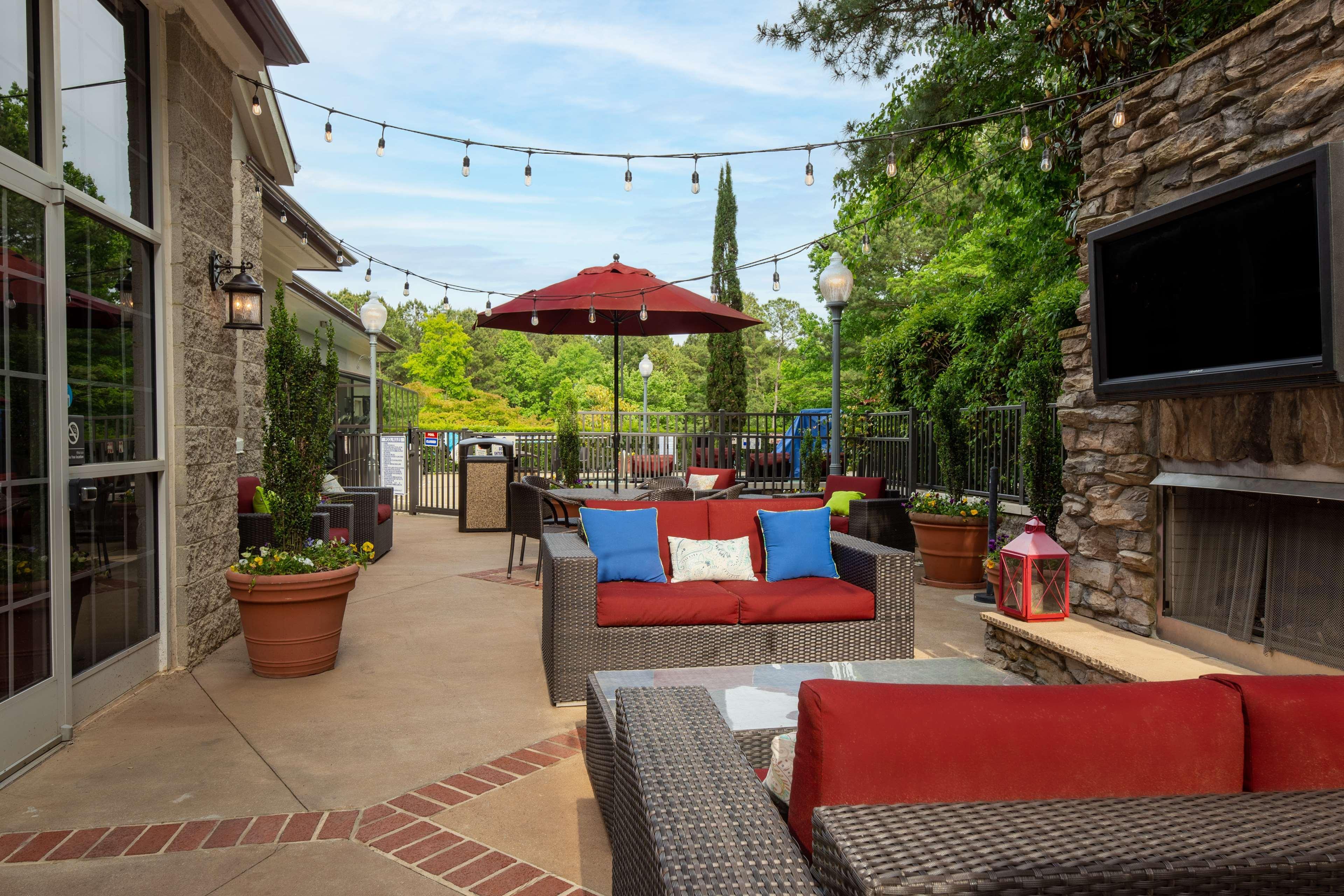 Hampton Inn & Suites Raleigh Cary Lenovo Center Buitenkant foto