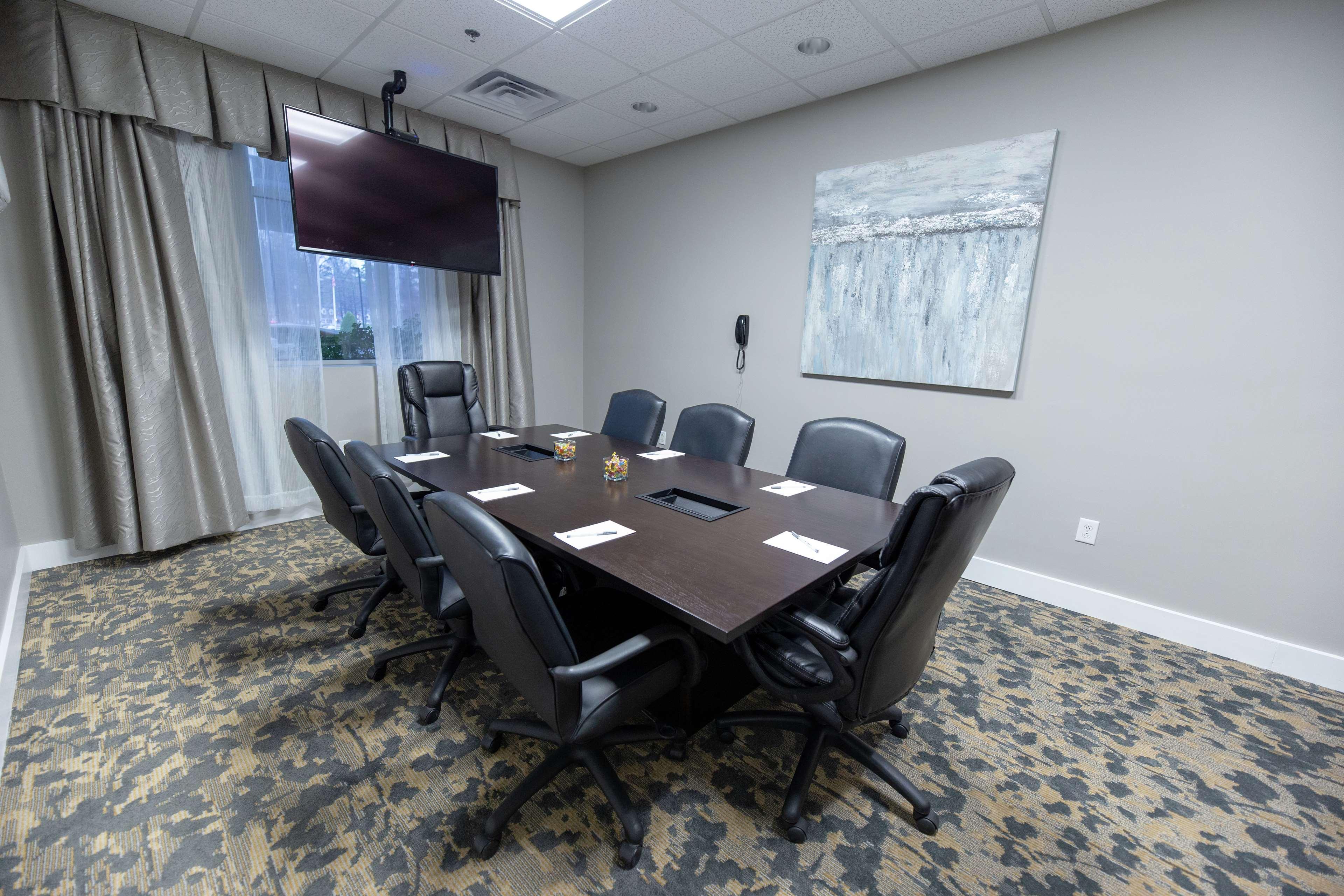 Hampton Inn & Suites Raleigh Cary Lenovo Center Buitenkant foto