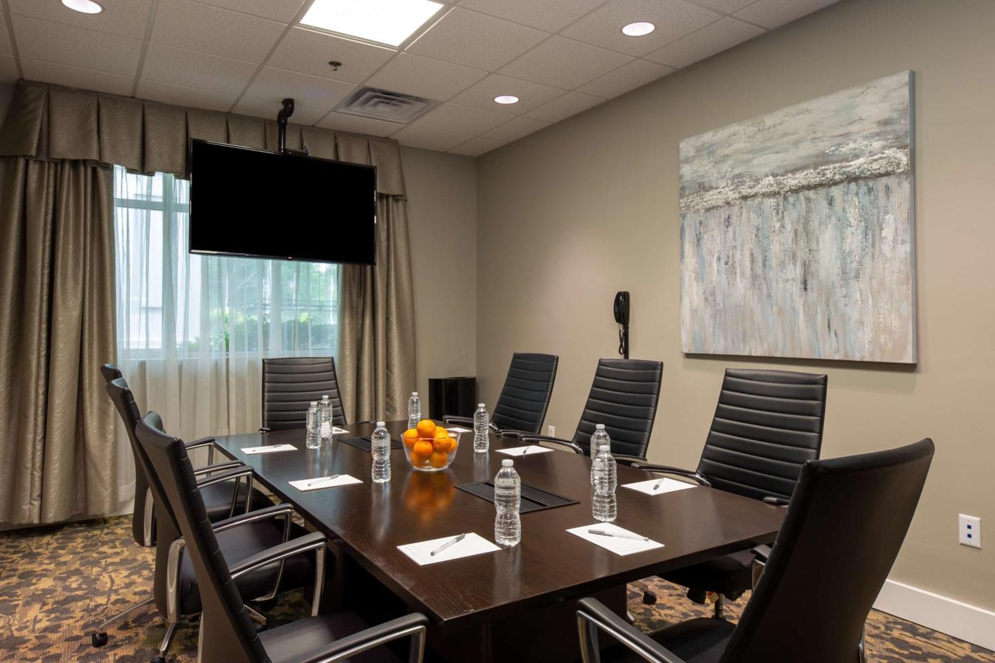Hampton Inn & Suites Raleigh Cary Lenovo Center Buitenkant foto